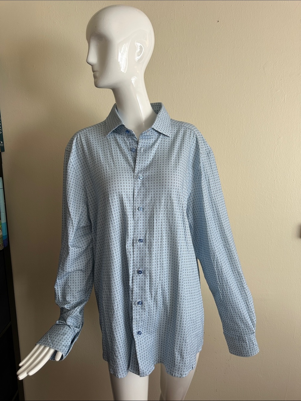 Men's Light Blue Micro-Pattern Dress Shirt - Classic Fit
